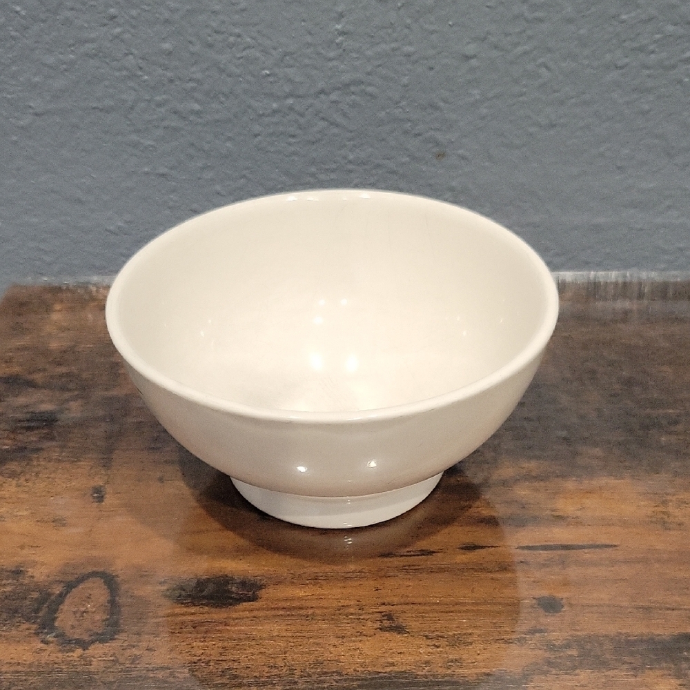White Bowl with 'Let's Eat' Text - Picture 4 of 7